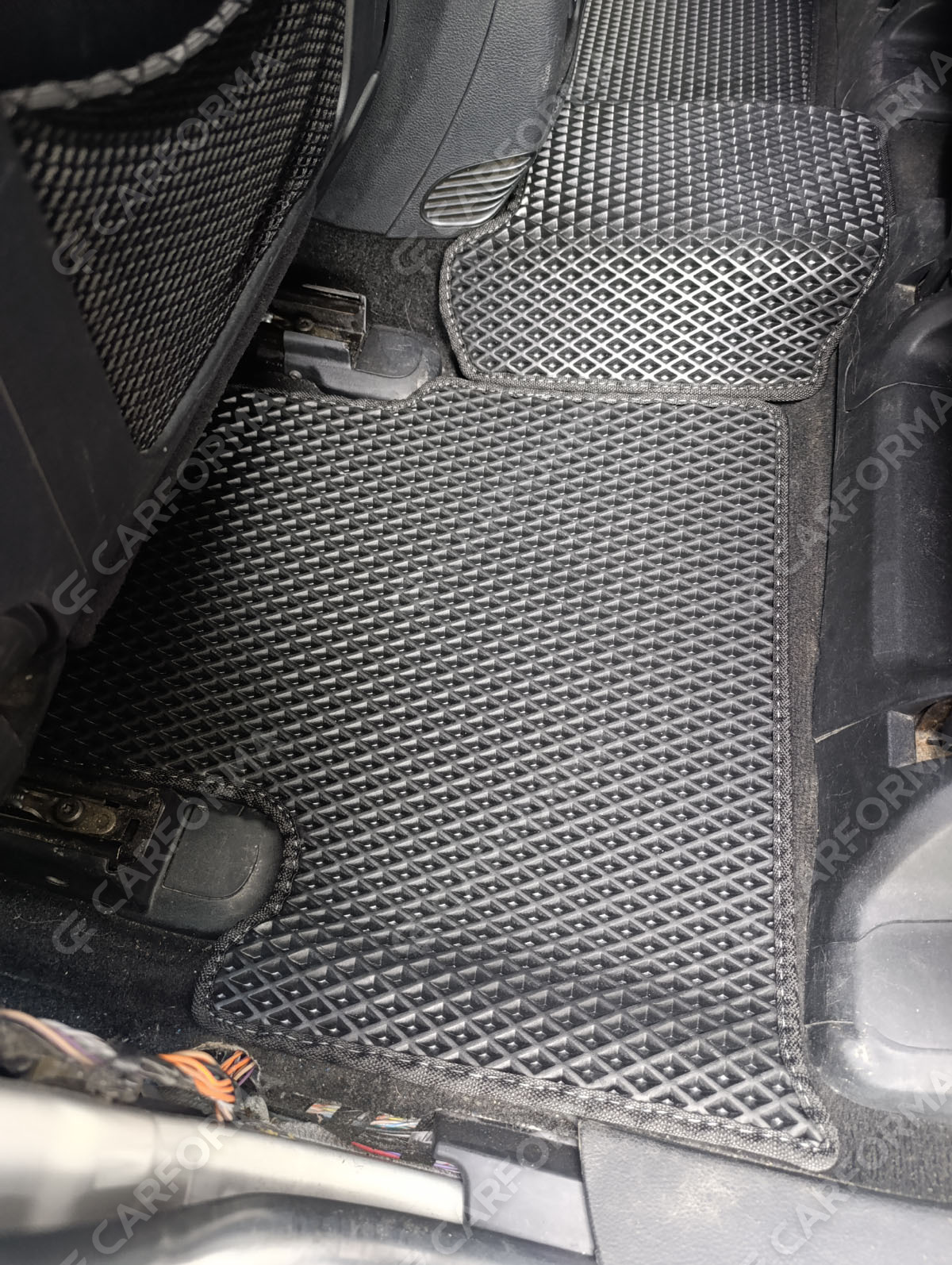 Коврики на Jeep Grand Cherokee (WK2) 2010&nbsp;-&nbsp;2022 в Ижевске