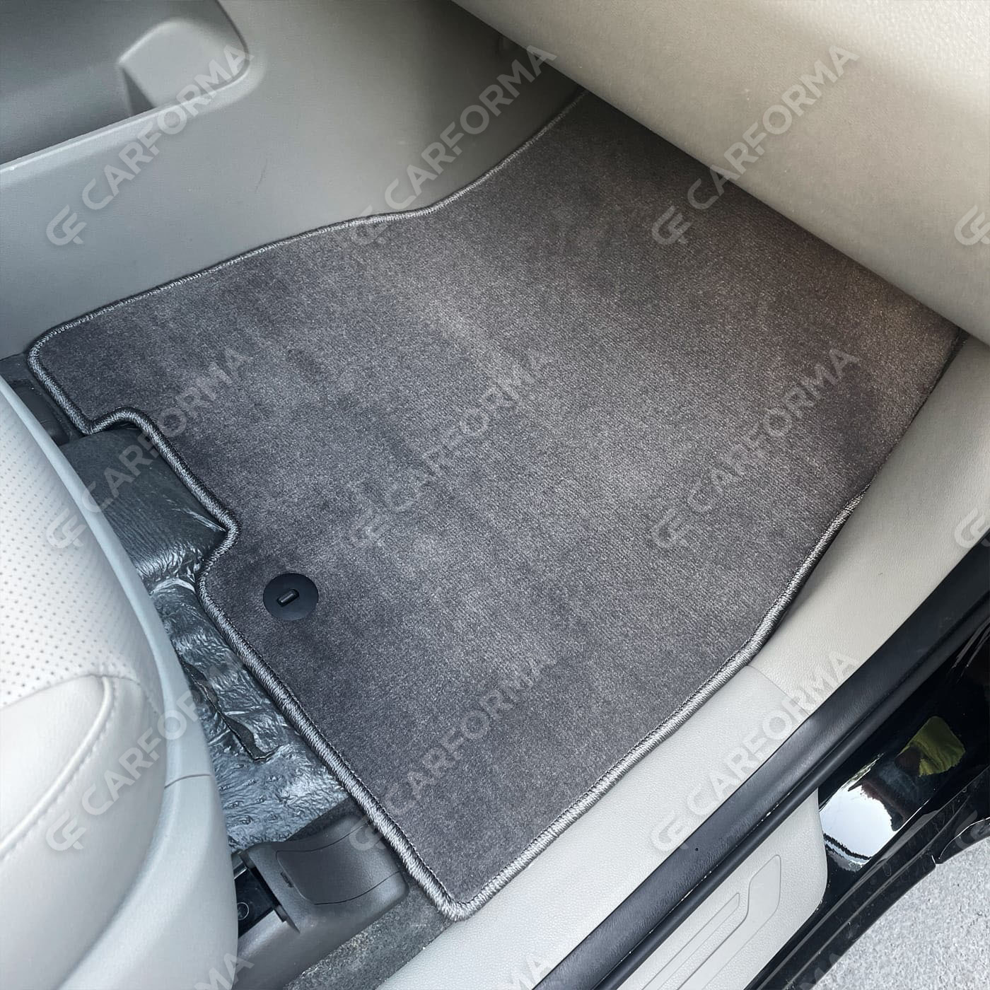 Ворсовые коврики на KIA Carnival III 7 мест 2014&nbsp;-&nbsp;2021 в Ижевске