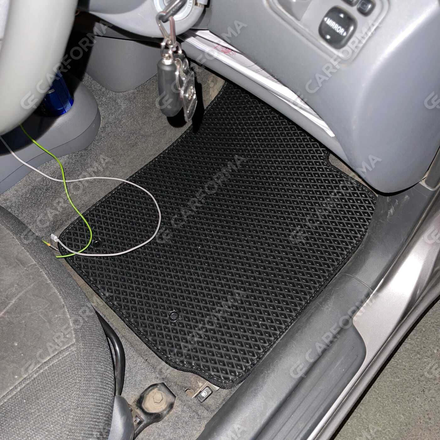 Коврики на Toyota Vitz I 1998&nbsp;-&nbsp;2005 в Ижевске