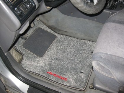 EVA коврики на Toyota Avensis I 1997 - 2002 в Ижевске