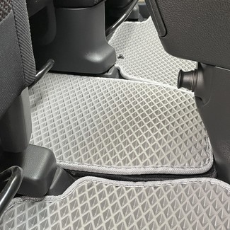 Коврики на Nissan Serena (C27) 2016 - 2022 в Ижевске