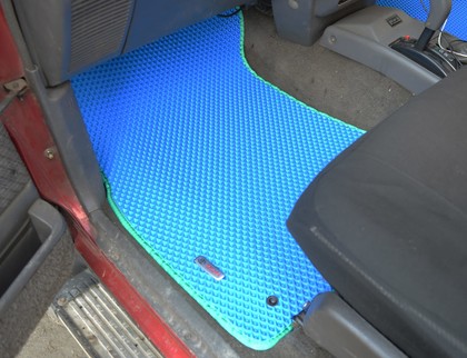 EVA коврики на Toyota Hilux V 1988 - 1997 в Ижевске