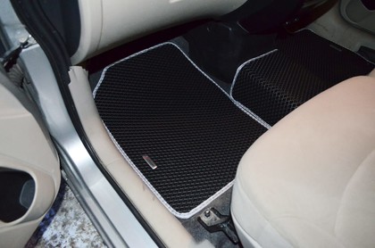 Коврики на Mitsubishi Colt Plus VI 2004 - 2012 в Ижевске