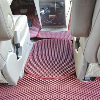 Ворсовые коврики на Toyota Sienna II 2003 - 2010 в Ижевске