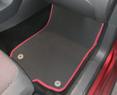 Коврики на Seat Leon II 2005 - 2013 в Ижевске