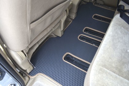 Коврики на Nissan Serena (C24) 1999 - 2005 в Ижевске