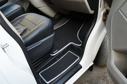 Коврики на Volkswagen Transporter (T6) 2015 - 2019 в Ижевске