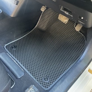 Коврики на Toyota Prius (50) 2015 - 2023 в Ижевске