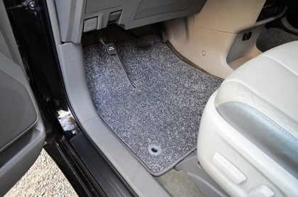 Ворсовые коврики на Toyota Sienna III 2010 - 2020 в Ижевске
