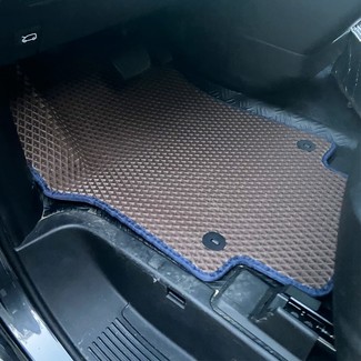 Коврики на Hyundai Staria 9 мест 2021 - 2025 в Ижевске