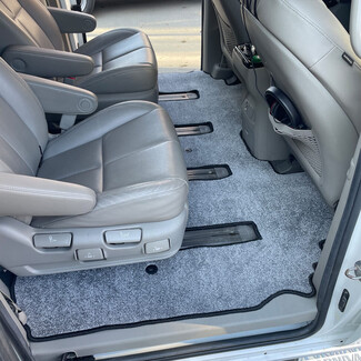 Ворсовые коврики на KIA Carnival III 7 мест 2014&nbsp;-&nbsp;2021 в Ижевске