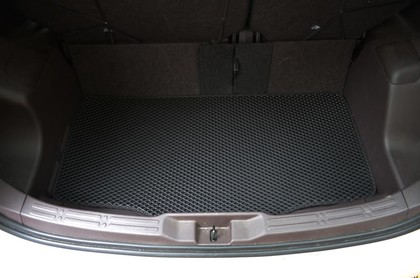 Коврики на Toyota Porte II 2012 - 2020 в Ижевске