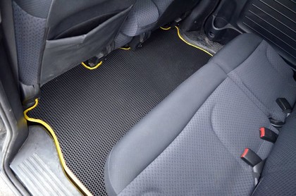 Коврики на Honda Mobilio Spike 2002 - 2008 в Ижевске