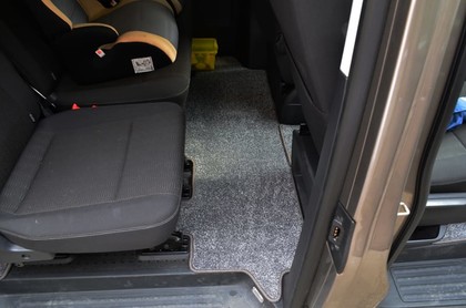 Коврики на Volkswagen Caravelle (T5) 2003 - 2015 в Ижевске