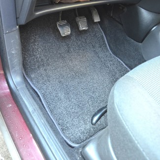 Ворсовые коврики на Ford Focus I 1998 - 2005 в Ижевске