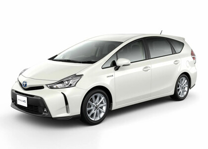 Ворсовые коврики на Toyota Prius Alpha 2011 - 2021 в Ижевске