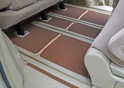 Коврики на Toyota Estima III 2006 - 2019 в Ижевске