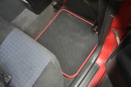 Коврики на Mitsubishi Lancer IX 2000 - 2010 в Ижевске