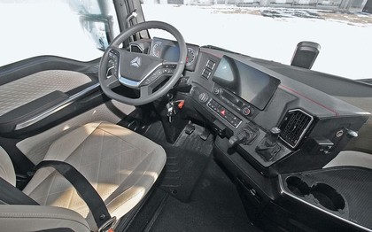 Коврики на Howo Sinotruk Sitrak C7H MAX 2023 - 2025 в Ижевске