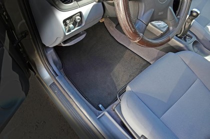 Коврики на Nissan Almera II (N16) 2000 - 2006 в Ижевске