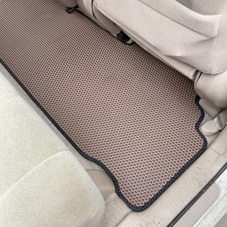 Коврики на Toyota Nadia 1998 - 2003 в Ижевске