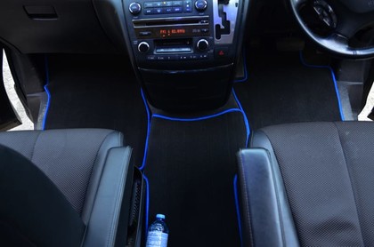 Ворсовые коврики на Nissan Elgrand (E51) 2002 - 2010 в Ижевске
