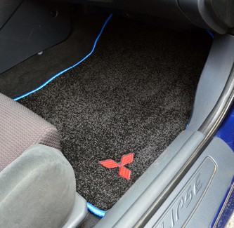 Коврики на Mitsubishi Eclipse IV 2005 - 2011 в Ижевске