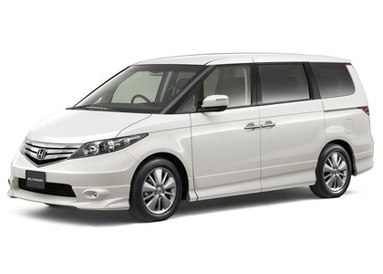 Коврики на Honda Elysion 2004 - 2013 в Ижевске