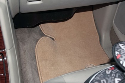 Коврики на Cadillac Escalade II 2002 - 2007 в Ижевске
