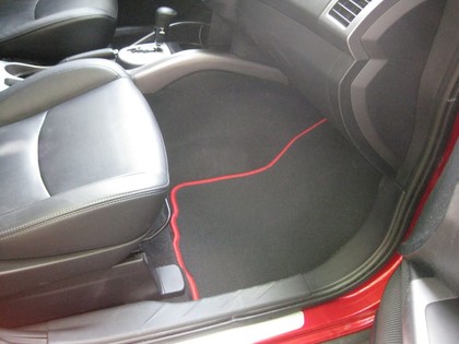 Коврики на Mitsubishi Outlander XL 2005 - 2013 в Ижевске