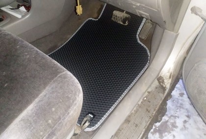 Коврики на Toyota Sprinter (E11) 1995 - 2000 в Ижевске