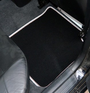 Коврики на Mitsubishi Lancer Evolution VII 2001 - 2003 в Ижевске