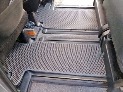 Коврики на Toyota Noah (R80) 2014 - 2021 в Ижевске