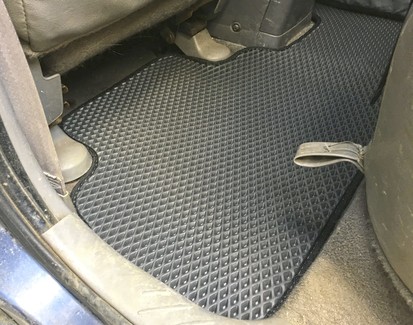 Коврики на Mazda Tribute 2000 - 2007 в Ижевске
