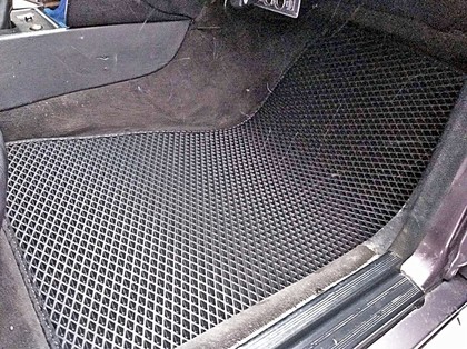 Коврики на Mercedes 190 (W201) 1982 - 1993 в Ижевске
