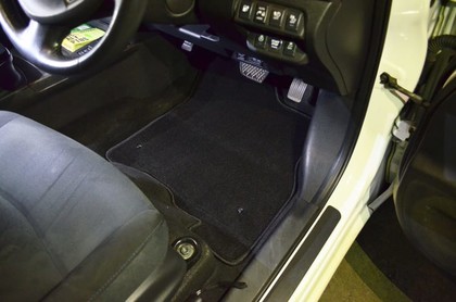 Коврики на Nissan Leaf (AZE0) 2012 - 2017 в Ижевске