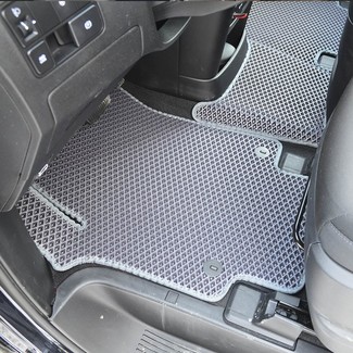 Коврики на Hyundai Staria 9 мест 2021 - 2025 в Ижевске