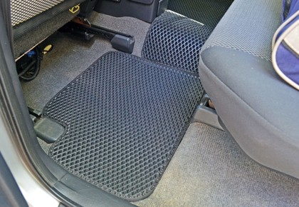 Коврики на Toyota Rav4 II 2000 - 2006 в Ижевске