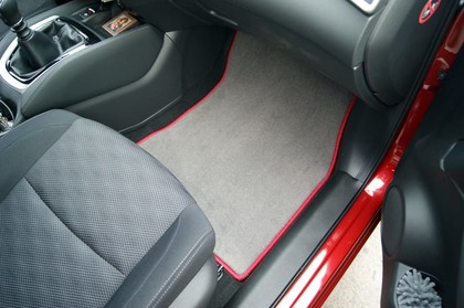 Коврики на Nissan Qashqai (J11) (Английская сборка) 2013 - 2025 в Ижевске