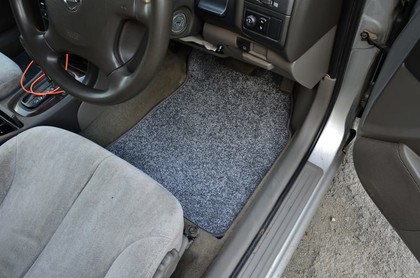 Ворсовые коврики на Nissan Cefiro (A33) 1998 - 2003 в Ижевске