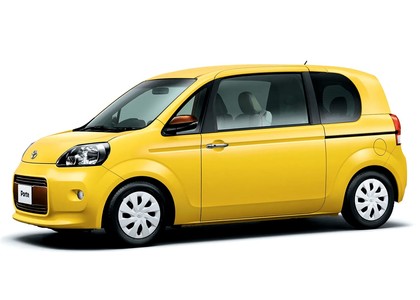 Коврики на Toyota Porte II 2012 - 2020 в Ижевске