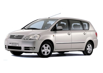 Коврики на Toyota Avensis Vesro II 2001 - 2009 в Ижевске