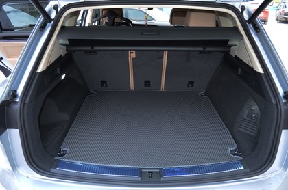 Коврики на Volkswagen Touareg III 2018 - 2025 в Ижевске