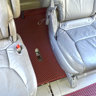 Ворсовые коврики на Toyota Sienna II 2003 - 2010 в Ижевске