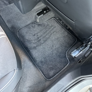 Коврики на Volkswagen Golf 8 2019 - 2025 в Ижевске