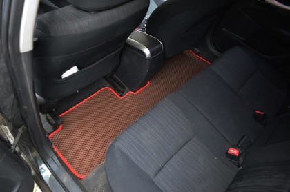 Коврики на Toyota Auris I 2006 - 2012 в Ижевске