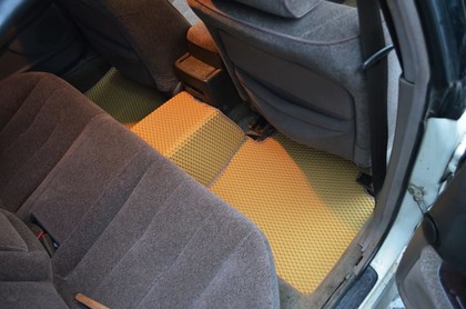Коврики на Toyota Cresta (X100) 1996 - 2001 в Ижевске