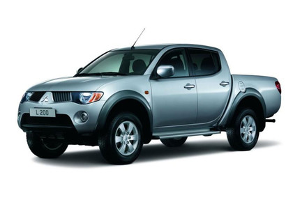 Коврики на Mitsubishi L200 IV 2006 - 2016 в Ижевске