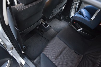 Коврики на Toyota Ist I 2002 - 2007 в Ижевске