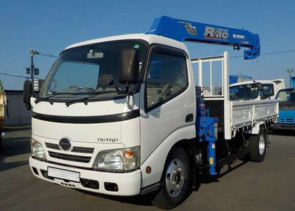 Коврики на Hino 300 I узкая кабина 1999 - 2015 в Ижевске
